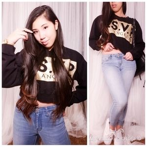 Forever 21 Black/Gold crewneck crop top